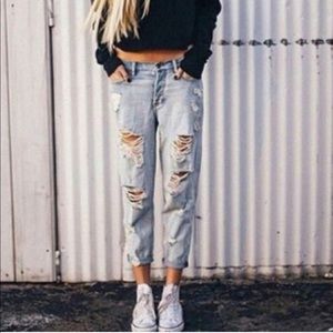 Brandy Melville distressed jeans